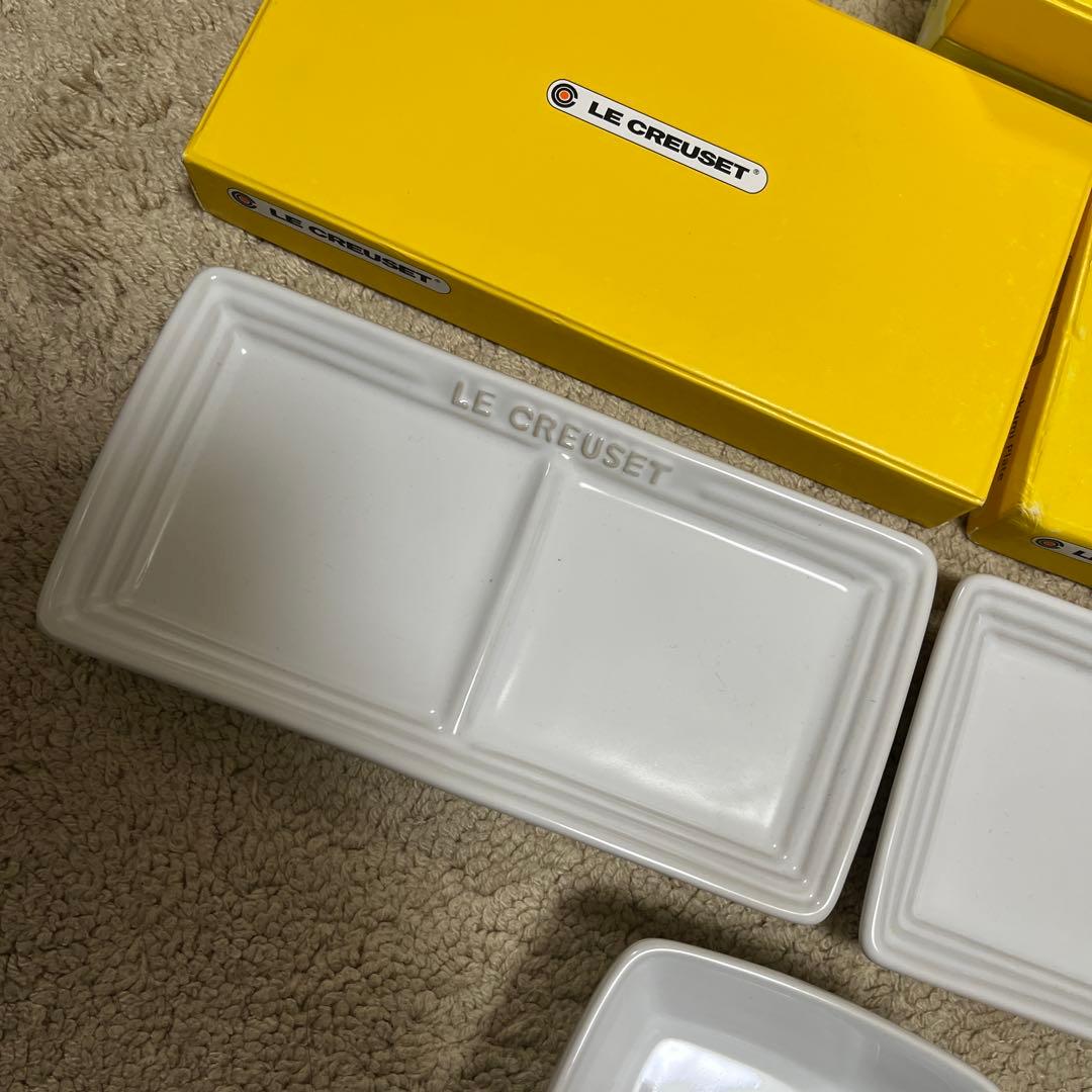 ルクルーゼ ヤクミプレート　コバチ　ホワイト　新品