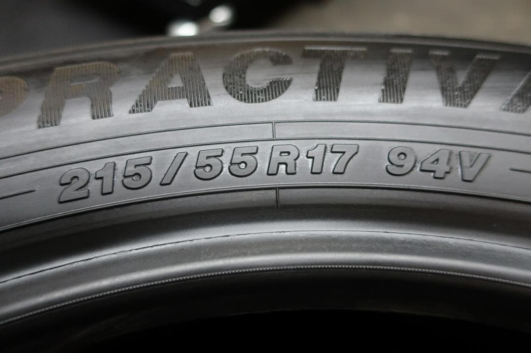 2024年製　ヨコハマ製　プラクティバ　BP01　215/55R17　国産　4本