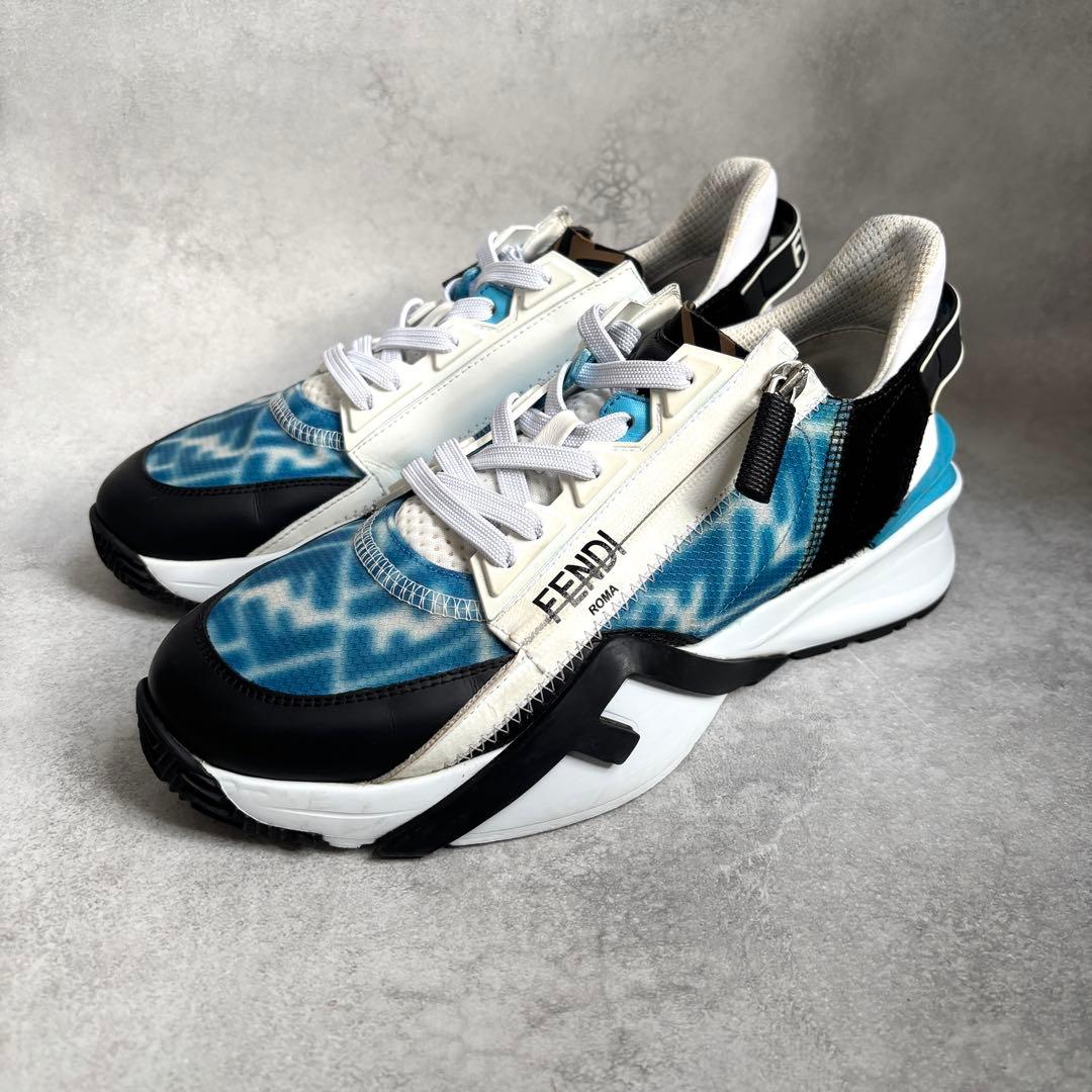 お値下げ済み FENDI FLOW スニーカー サイドジップ ズッカ 青