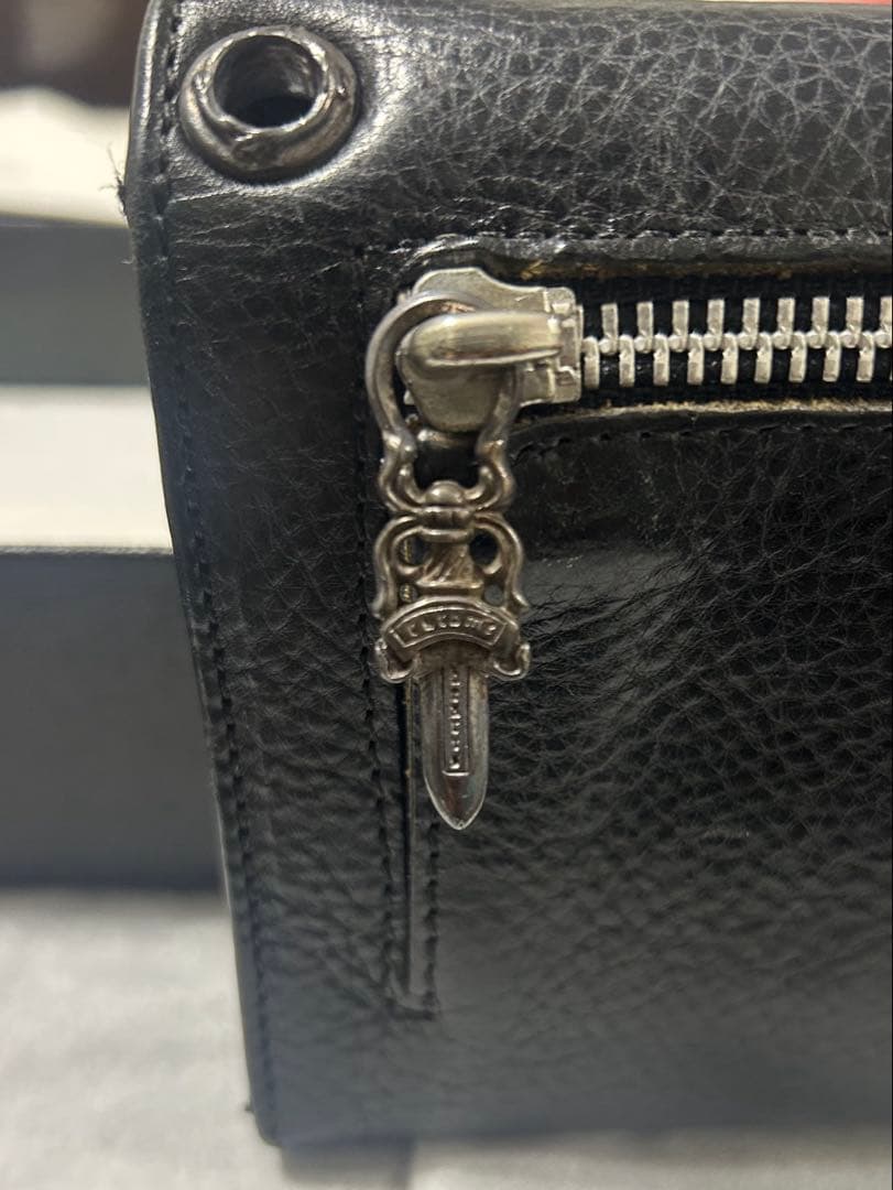 deees♪ 正規店購入クロムハーツ財布wave