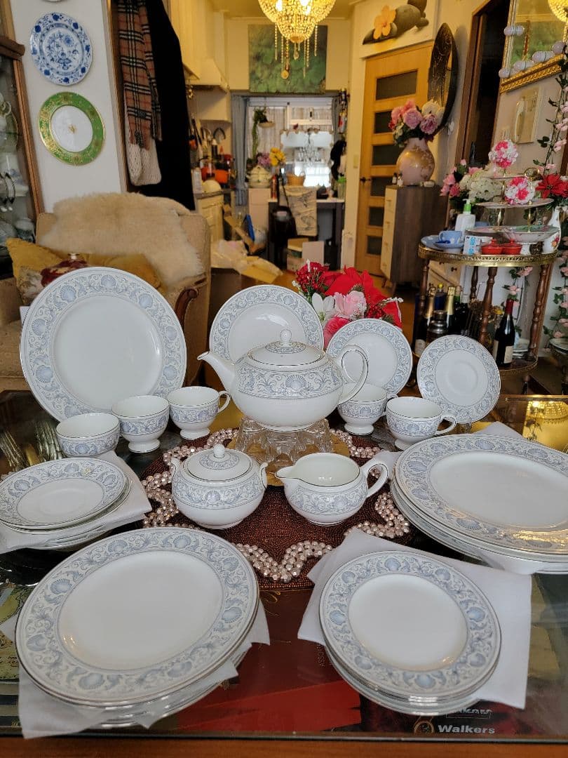 ウェッジウッド ディナーセット「ドルフィンズ」