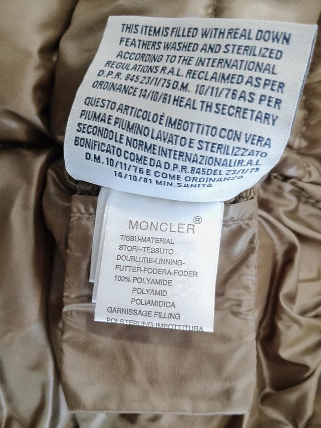 MONCLER モンクレール MOKA モカ ダウンコート 3 G32-003