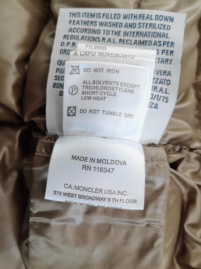 MONCLER モンクレール MOKA モカ ダウンコート 3 G32-003