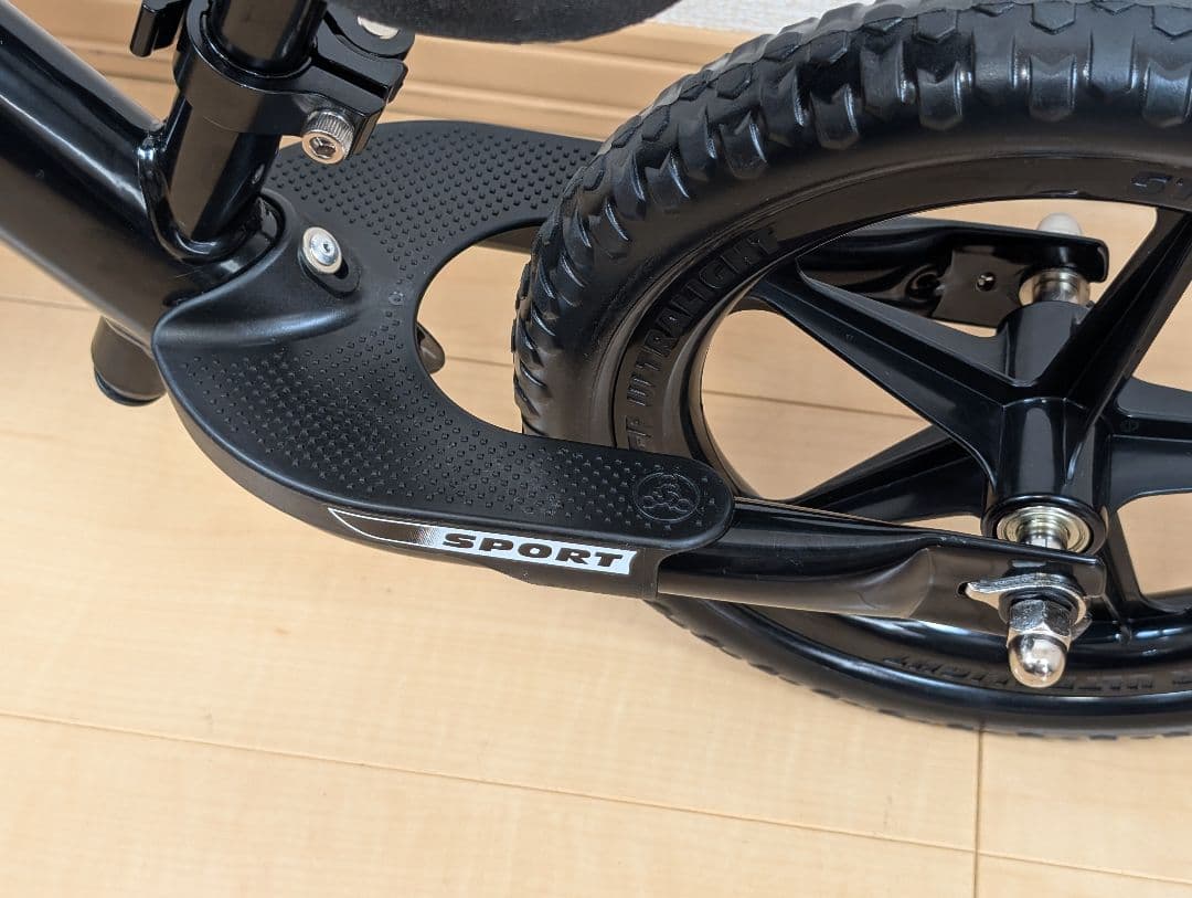 STRIDER バランスバイク 12インチ ブラック