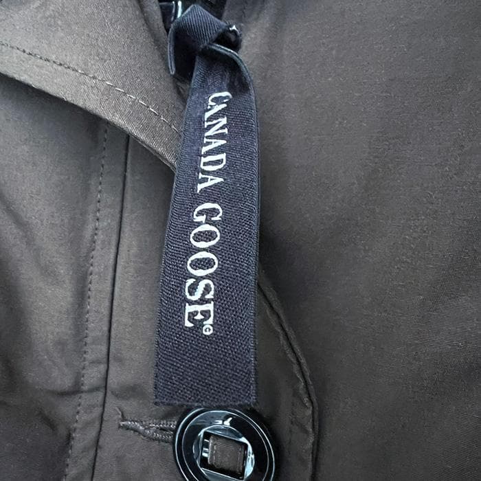 t*e様 カナダグースのダウンコート　ロング丈