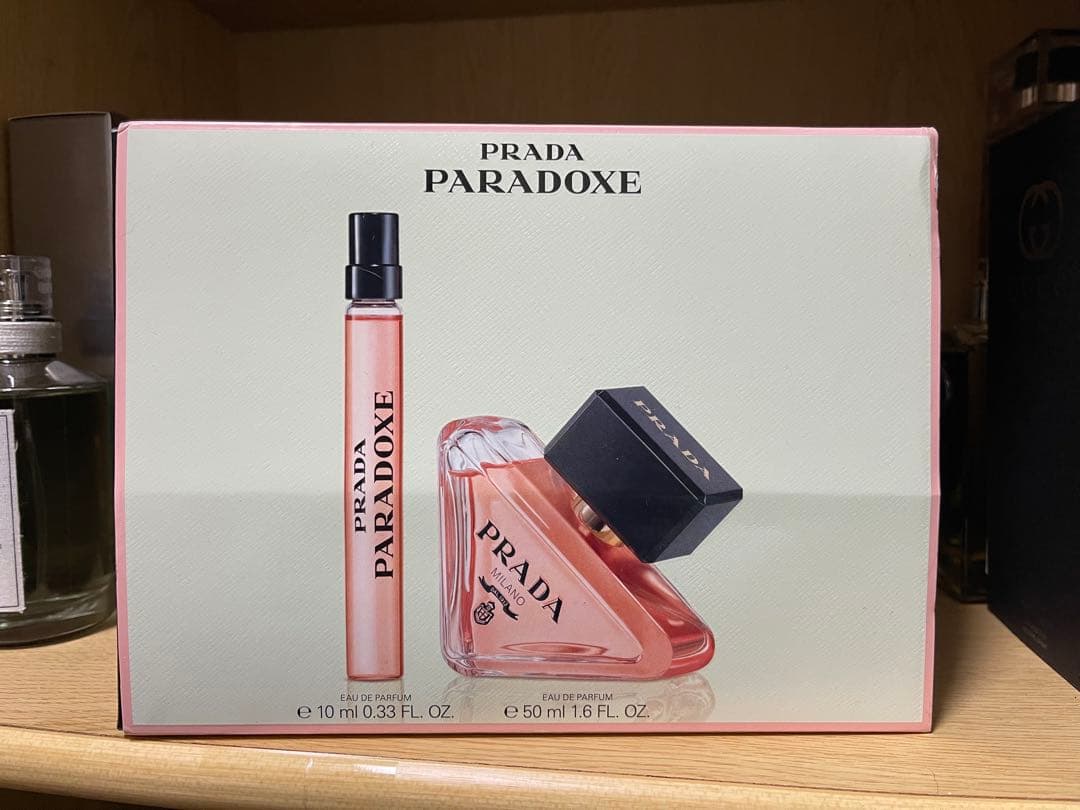PRADA パラドックス オーデパルファム 50mlと10ml