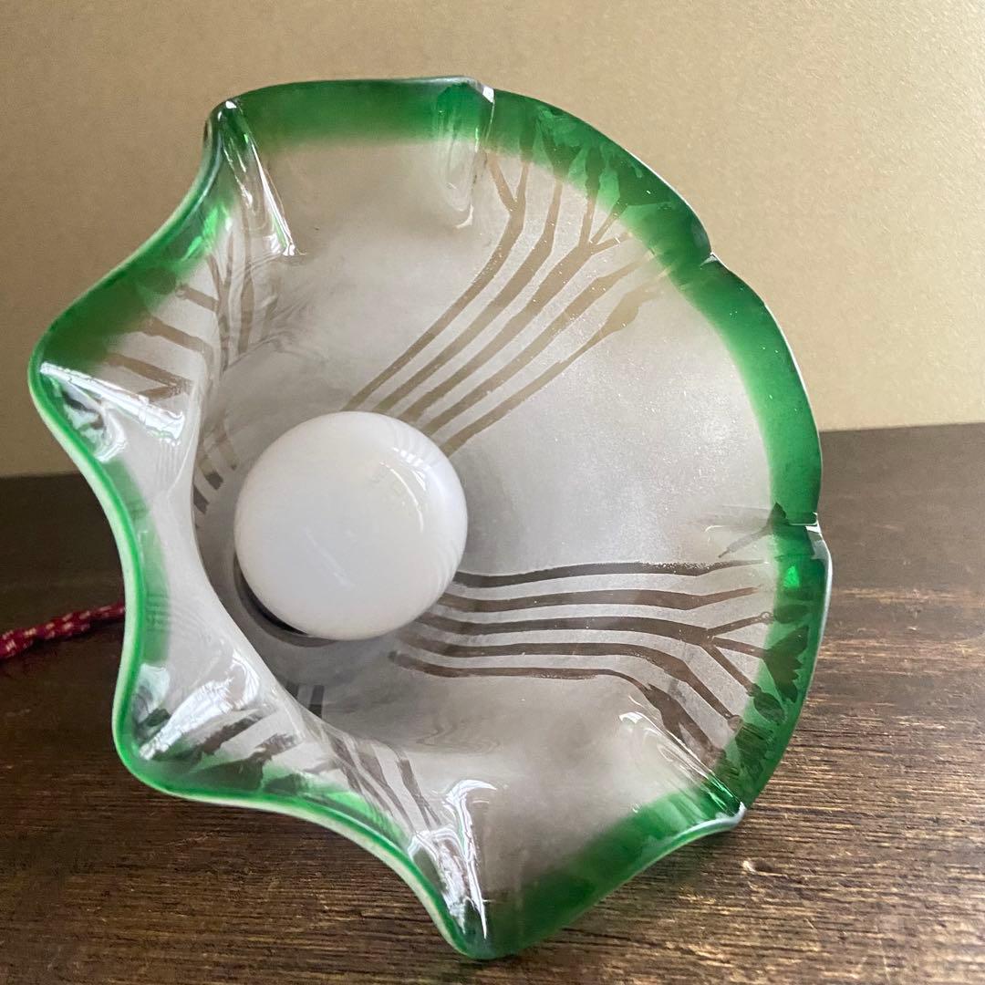 アンティーク　電笠　ガラスシェード　フリル　大正浪漫　照明　レトログリーン