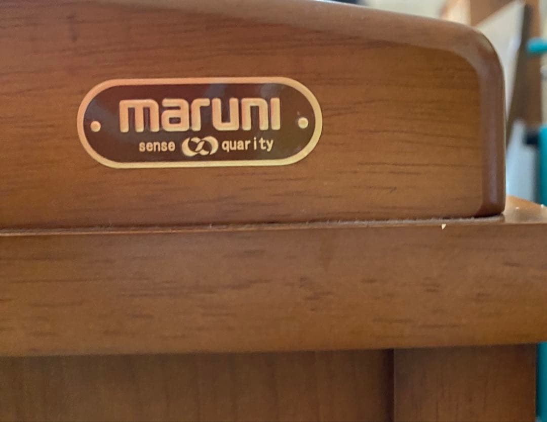 【美品】マルニ　ナチュラルウッド 5段チェスト コンセント付き　キレイ