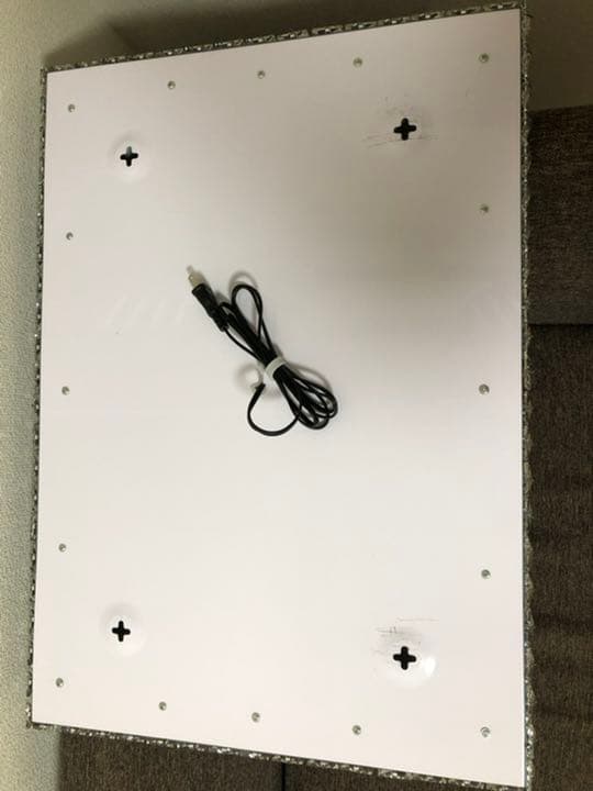 壁掛けミラー(ライト付き)