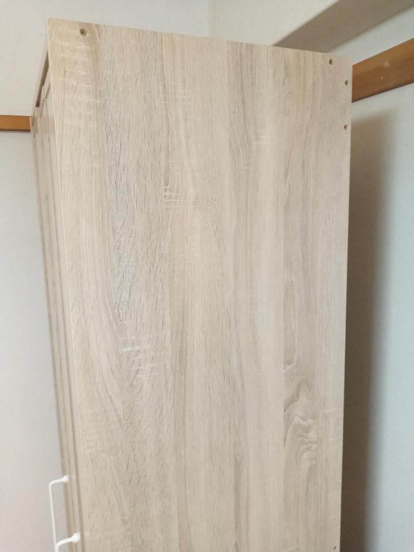 ライトウッド 3ドア収納キャビネット　イオンかな？