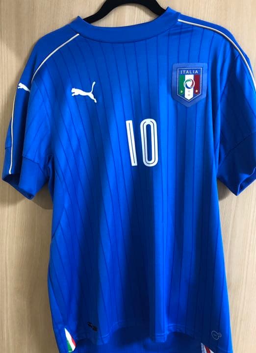 トッティ イタリア ユニフォーム