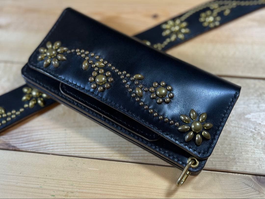 トラッカーウォレット TW-05 MARYAM社 ホースバット フラワースタッズ