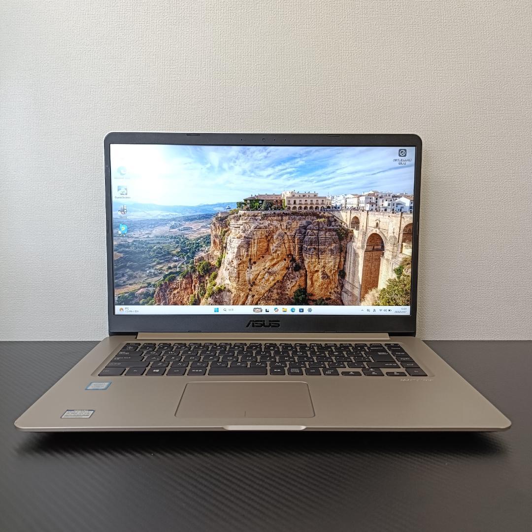 ノートPC i7 Windows11 SSD メモリ12GB ASUS Wifi
