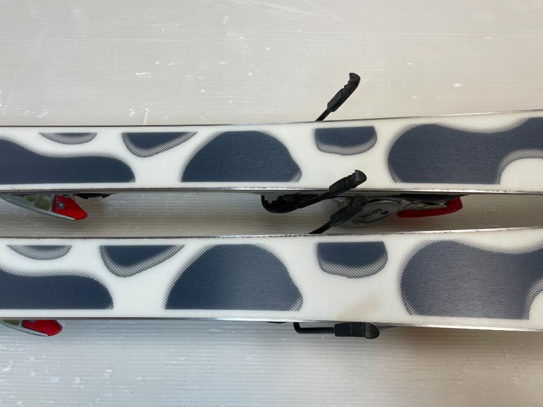 ◆ スキー Dynastar TwinBoard 137 cm ツインチップ