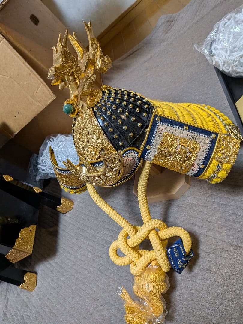 伝統的な五月人形 兜