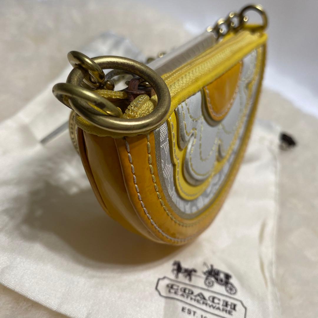 コーチ　COACH　チャームポーチ　入れ　キーリング、チェーン付