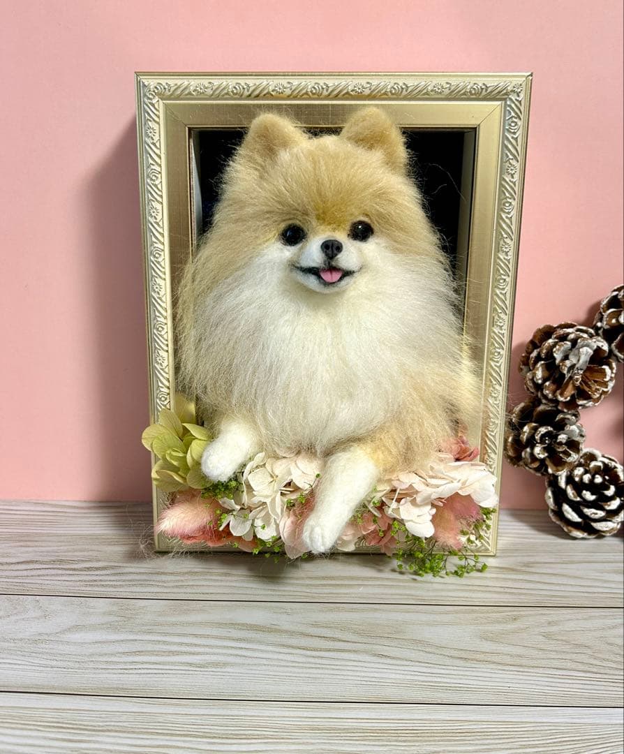 羊毛フェルト　にこにこポメラニアンのフラワーフレーム　no.26
