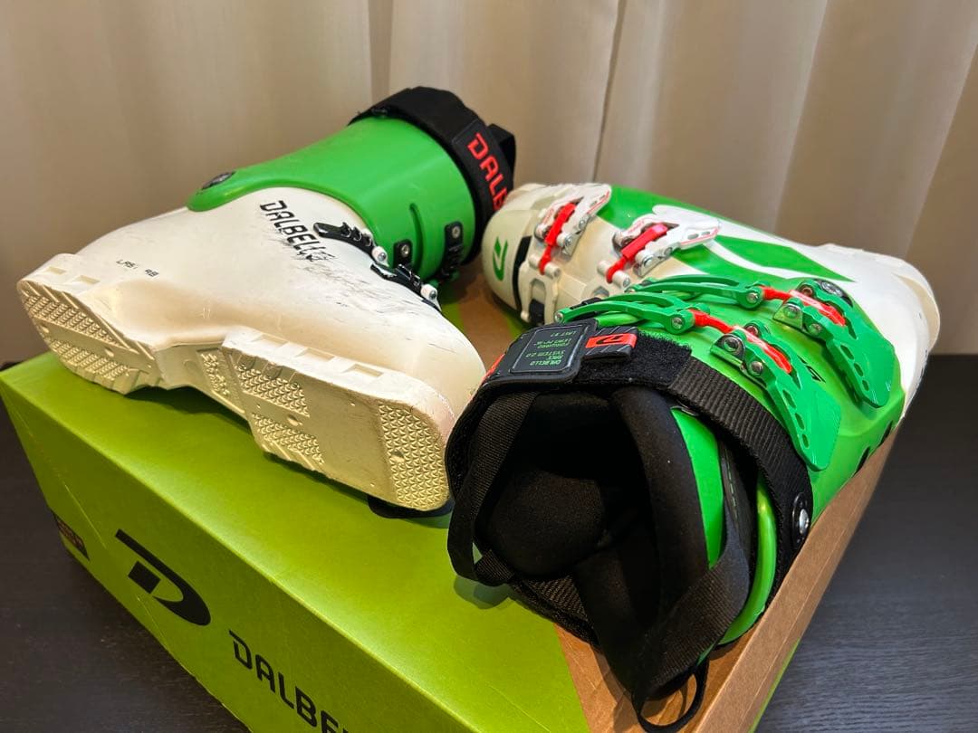 DALBELLO ダルベロ DRS 90 LC UNI スキーブーツ