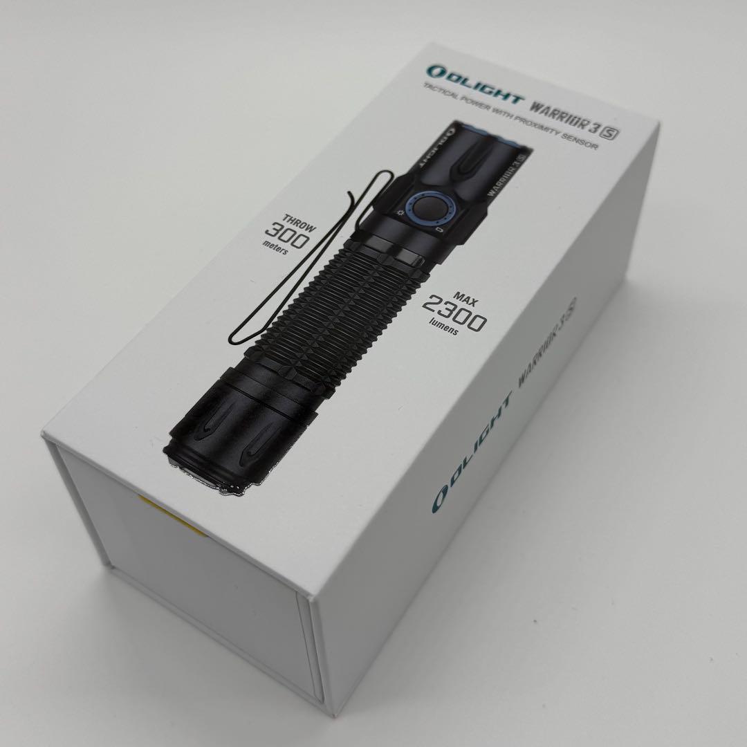 ライト・ランタン Olight Warrior 3S