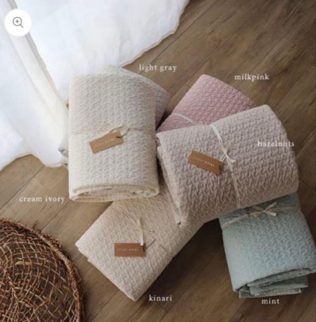 新品★TRICK HOLIC イブルマットクラウド★キナリ★150×200cm