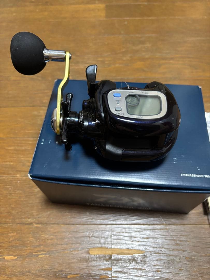 ダイワ　タナセンサー300 箱あり