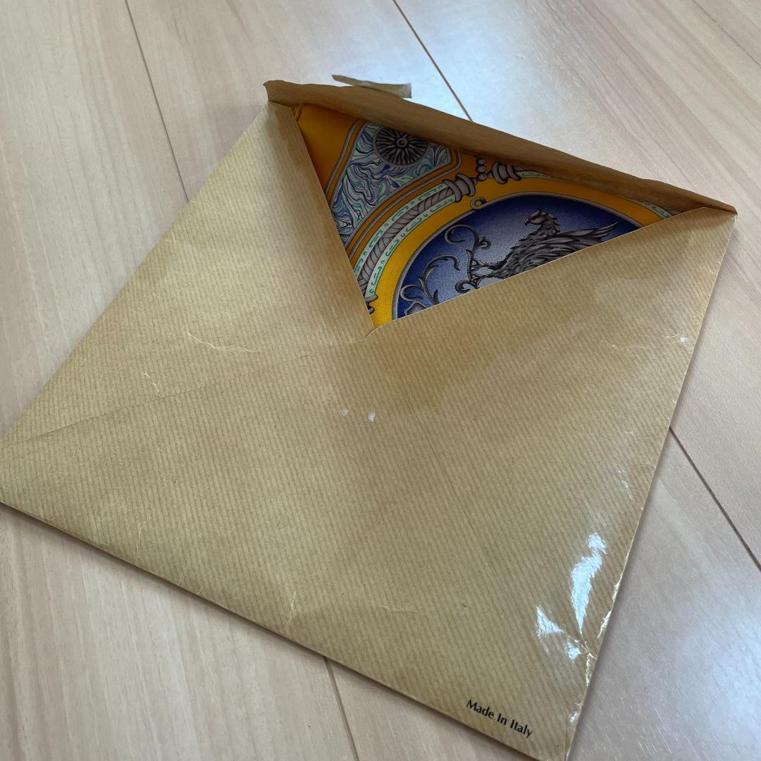 新品 ハンティングワールド シルク スカーフ カレ イタリア製 約86×88㎝