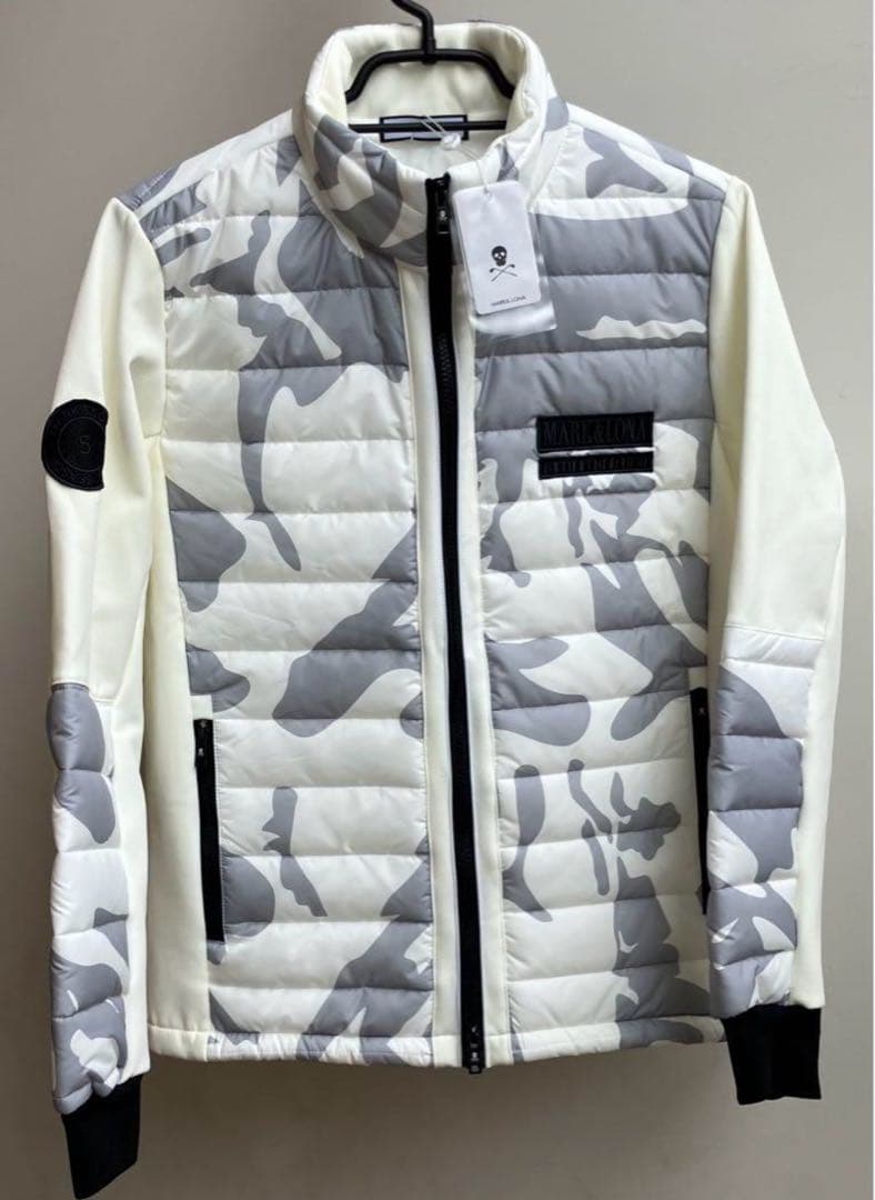 新品★MARK&LONA マークアンドロナ 中綿 ジップジャケット 総柄 LL