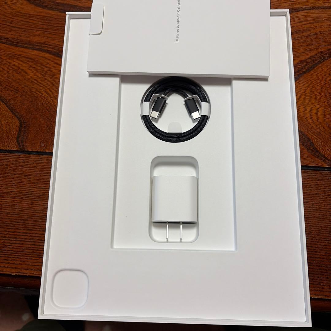 13インチiPad Pro M4 Wi-Fiモデル256GBスペースブラック他