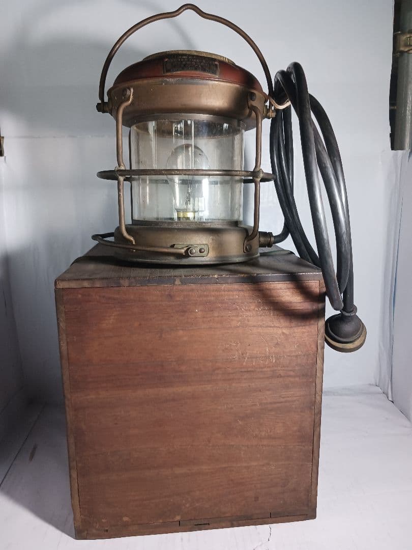 【骨董品】★日本船燈 ホワイトライト(昭和25年製)★木箱入り★