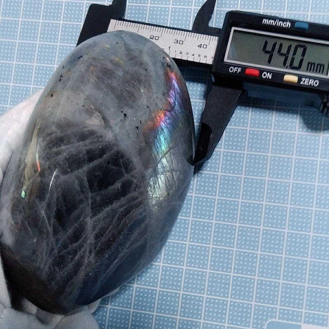 ②ラブラドライト レインボーシラー 置物 台座付 ブルーシラー ムーンストーン