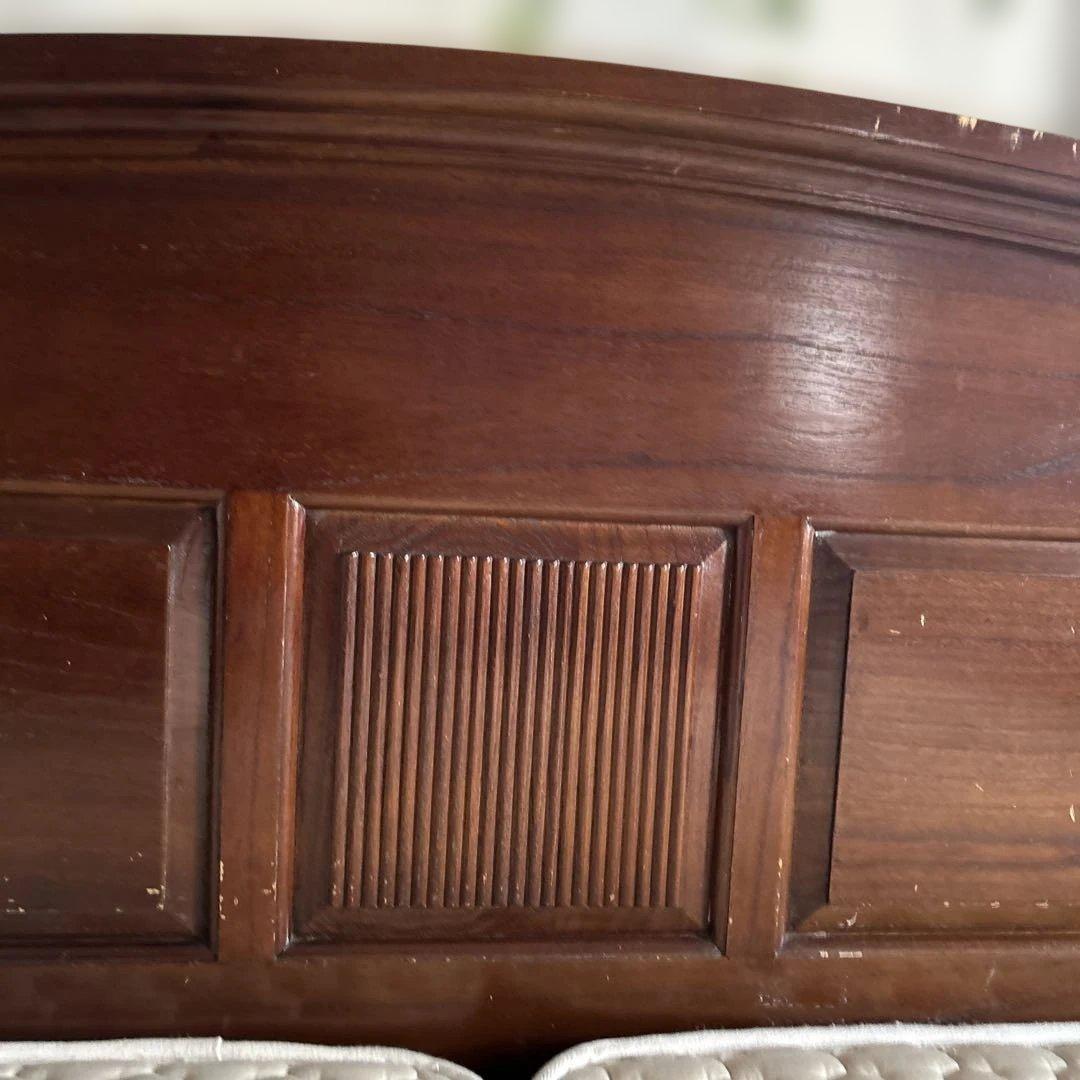 職人手作り工芸　輸入住宅用キングサイズベッド　マットレスつき