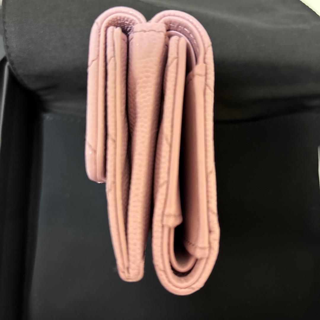 ［新品ほぼ未使用］CHANELシャネル正規品スモールウォレット三つ折り財布ピンク