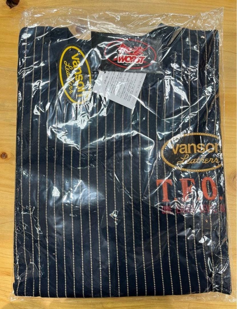 新品CROWSクローズWORSTワースト ✖デスラビット✖️vansonコラボ　M