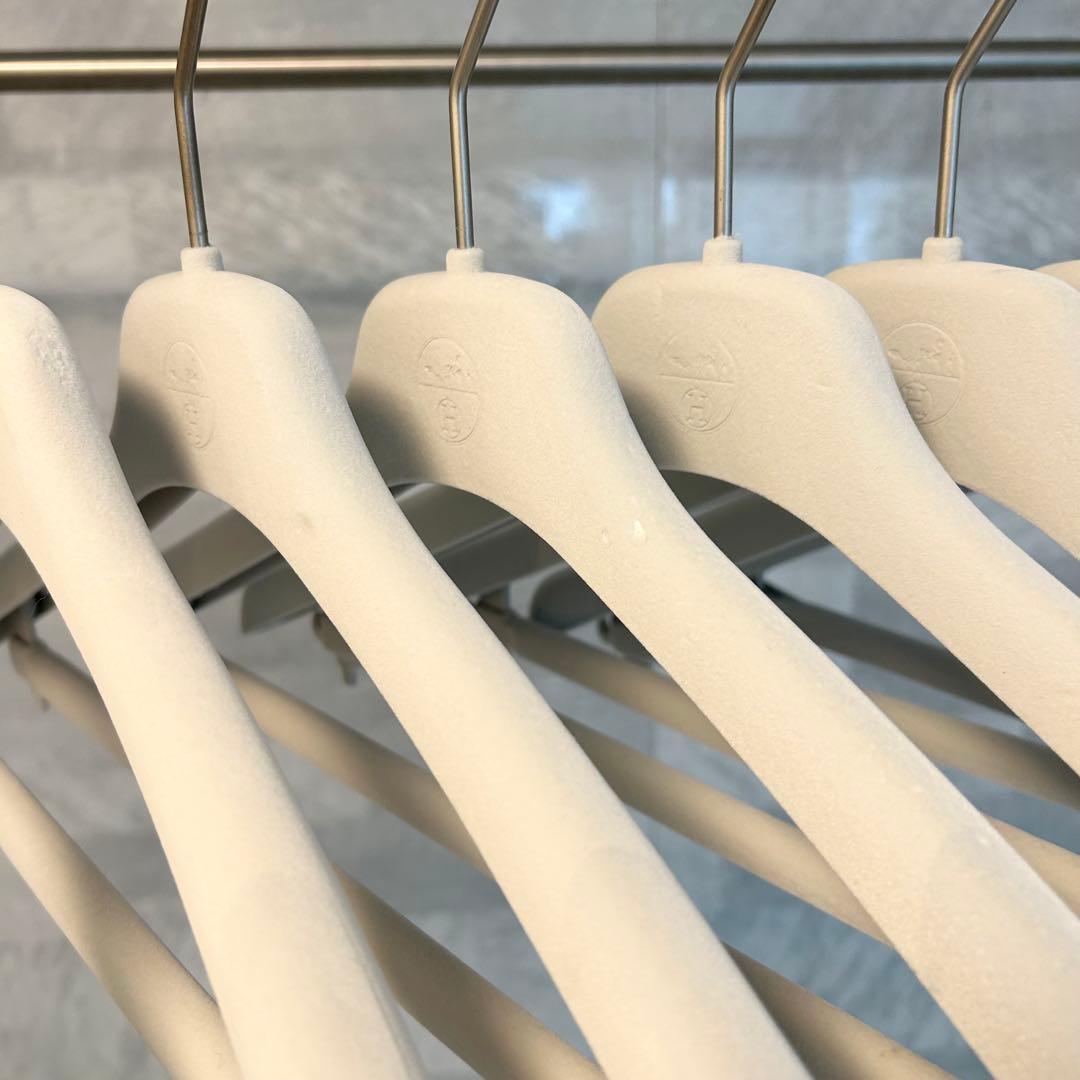 荒井さま専用　エルメス 10点セット ハンガー8本 ガーメント2枚 洋服収納袋