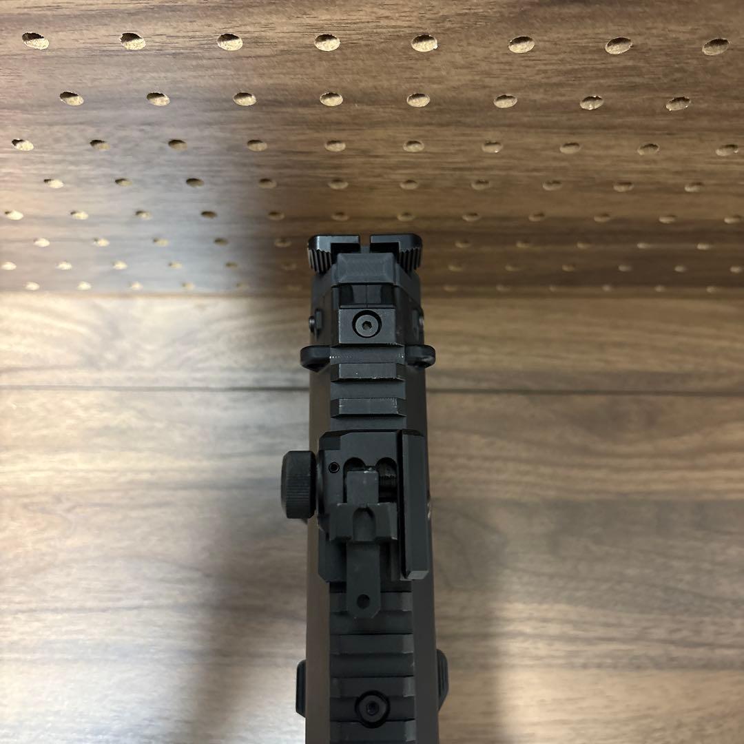 東京マルイ　MP7A1 ガスガン ブラック マガジン3本付き