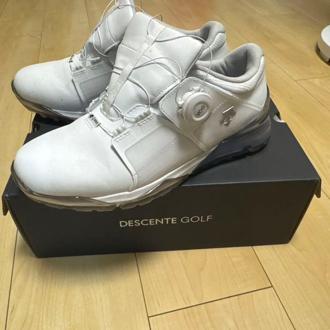 期間限定！お値下げ！DESCENTE GOLF ゴルフシューズ ホワイト
