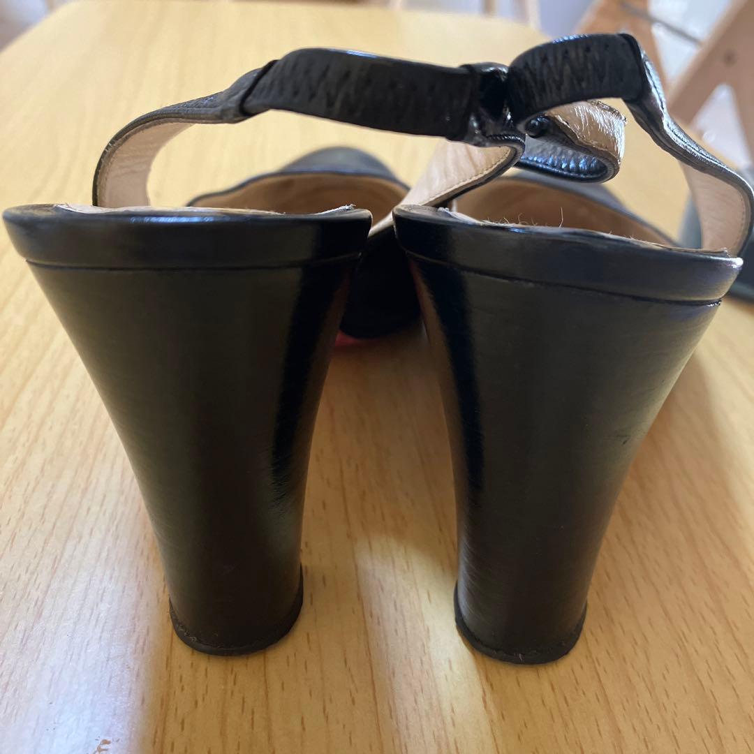 【希少】クリスチャンルブタン　チャンキーヒール　スリングバック　38