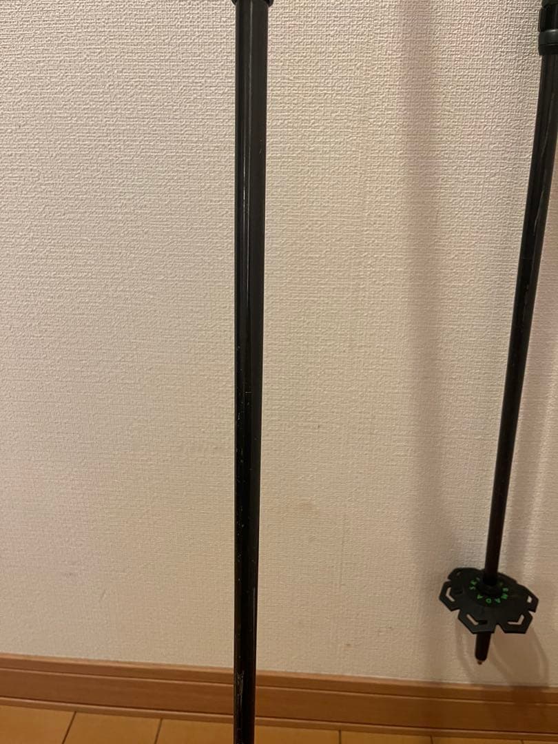 ARMADA 2022-23 カーボンアジャスタブルポール