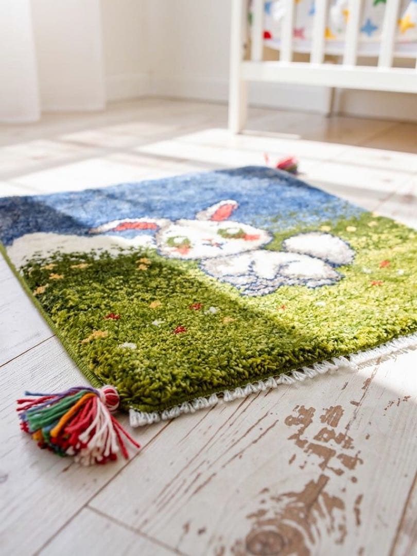 ギャッベ　座布団　40x40 ペルシャ　本物　手織り　うさぎ*(右端ご注目)