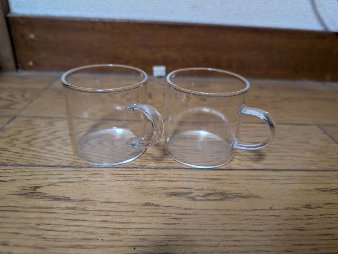 デロンギ　スティローザ　エスプレッソ・カプチーノ ＆ ミルとエスプレッソカップ2