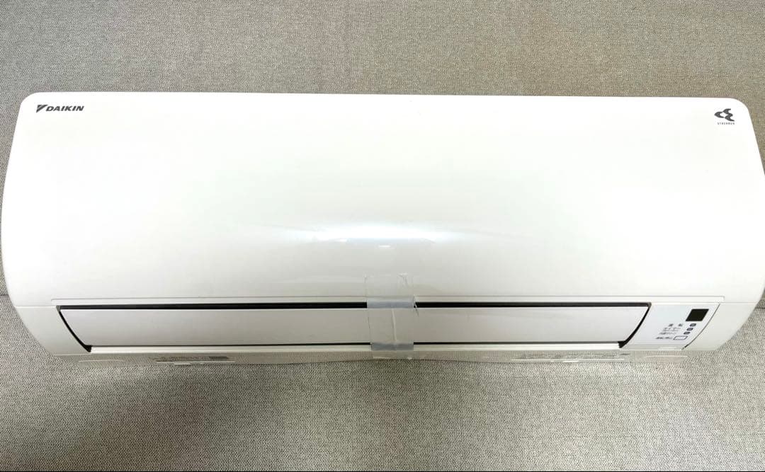 【オリーブ】DAIKIN エアコン 14畳用 2022年製　室内機