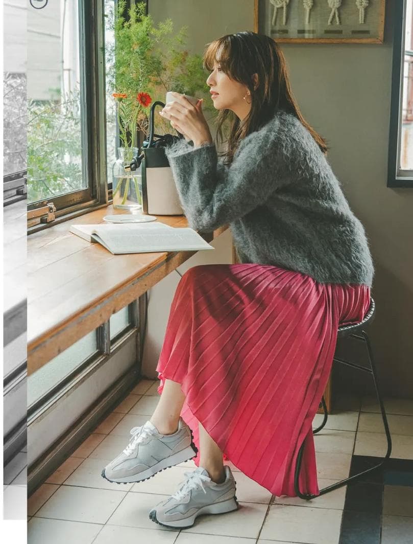 ★特価★　新品 ニューバランス　スニーカー　U327　24.0cm　送料込