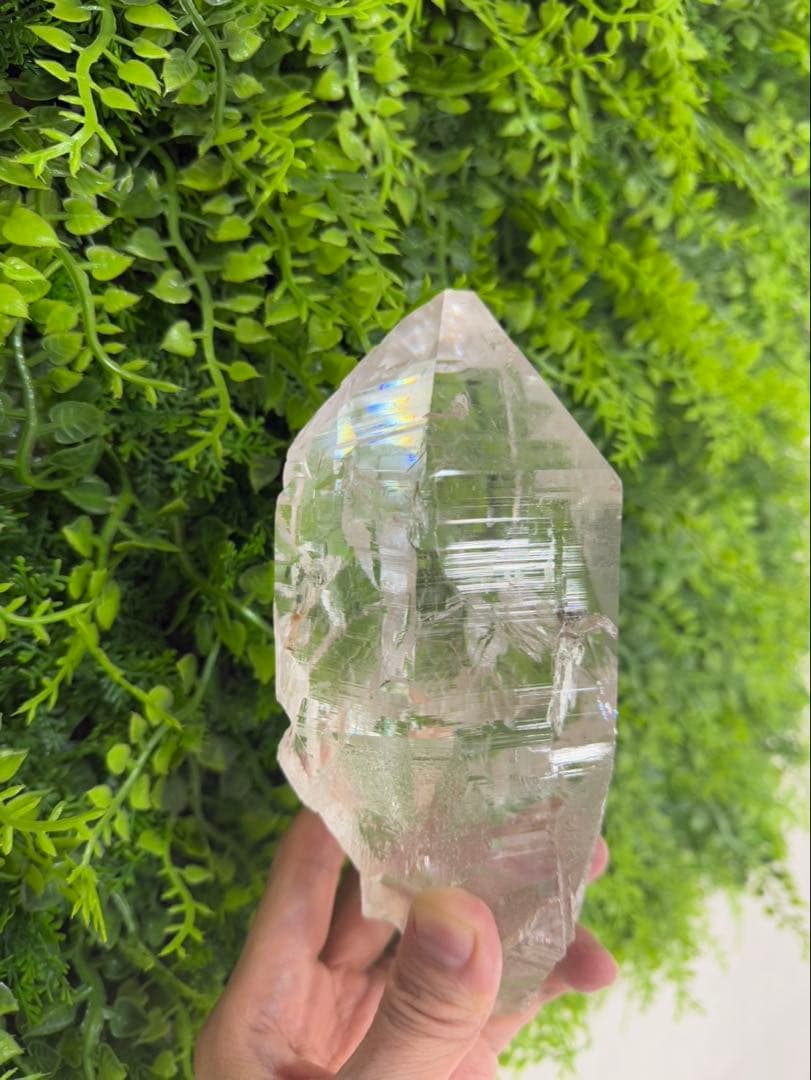 ヒマラヤマニハール水晶1.12Kg・虹入り・レコードキーパー入・透明感・清正井