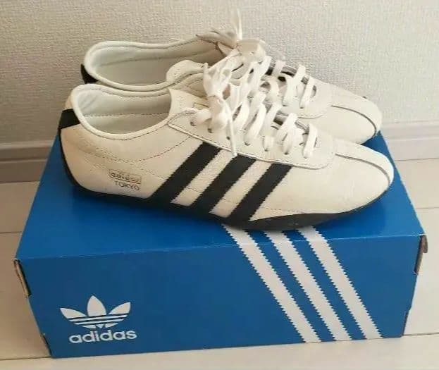 まもなく販売終了‼️ adidas Tokyo スニーカー タグ箱付き