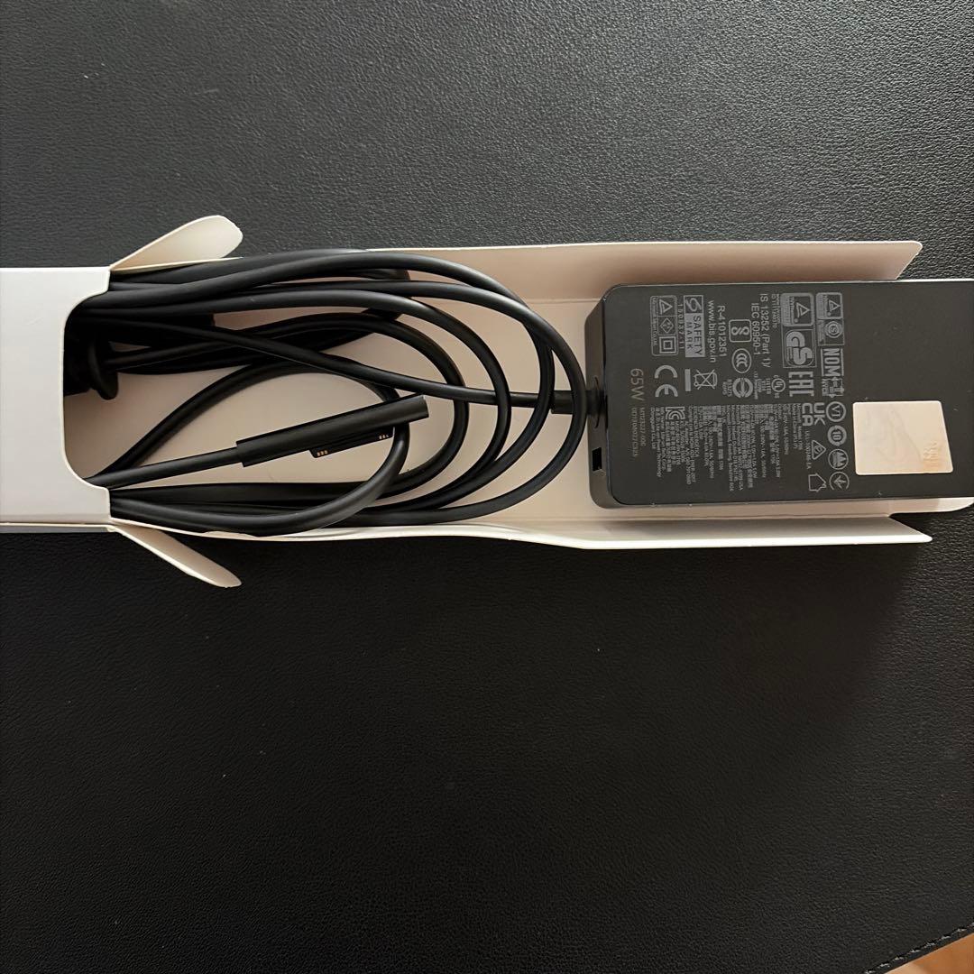 Surface Laptop 4 / i5 / 8GB / 即使用可　ノート