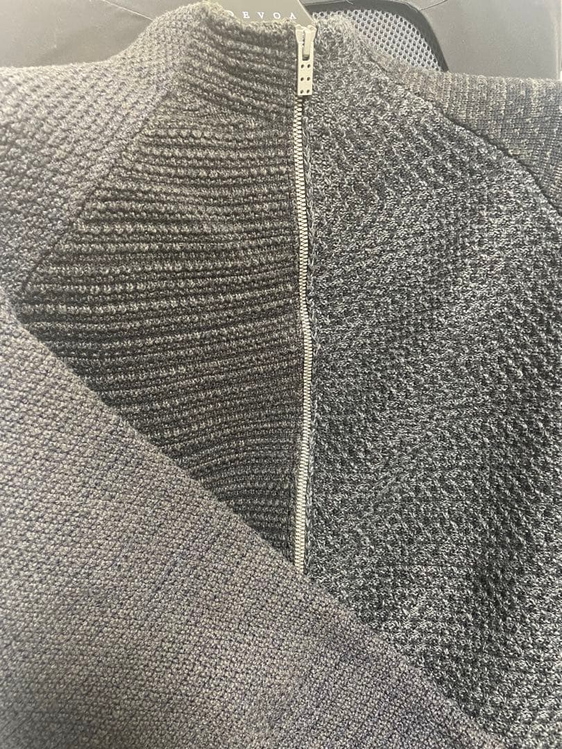 DEVOAメリノウール ニット カーディガン ブラック3