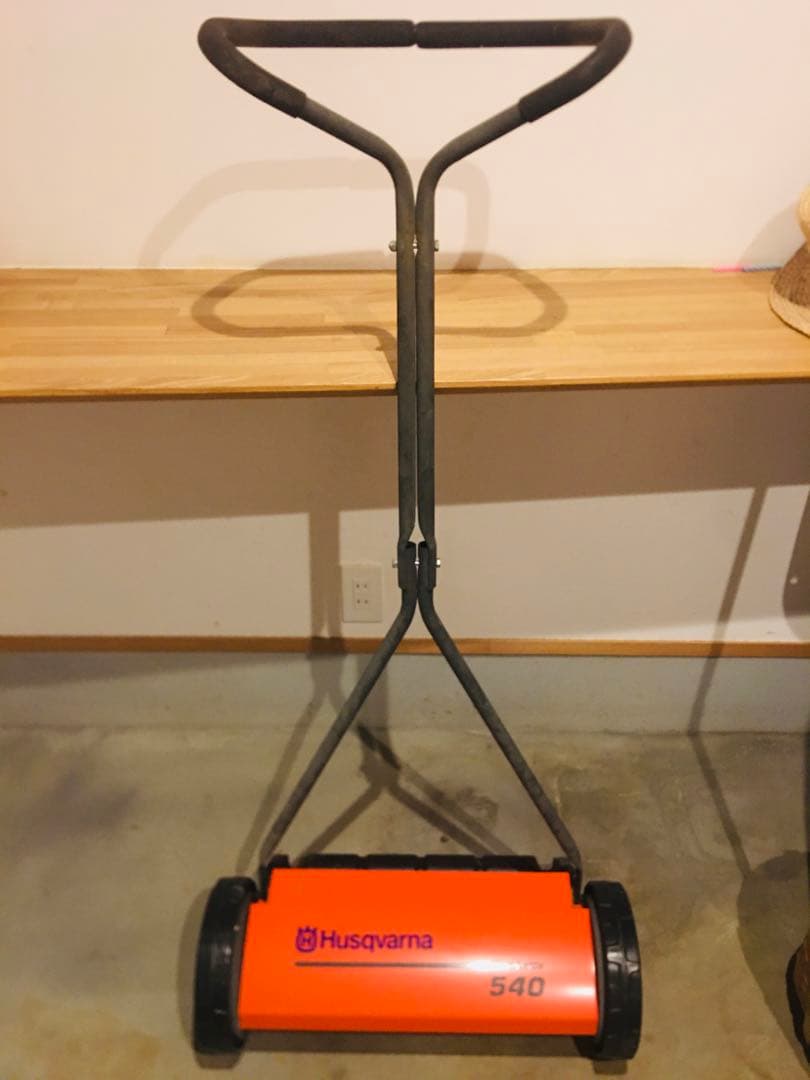 ハスクバーナ  ノヴォレット540 芝刈り機　すぐに発送できます