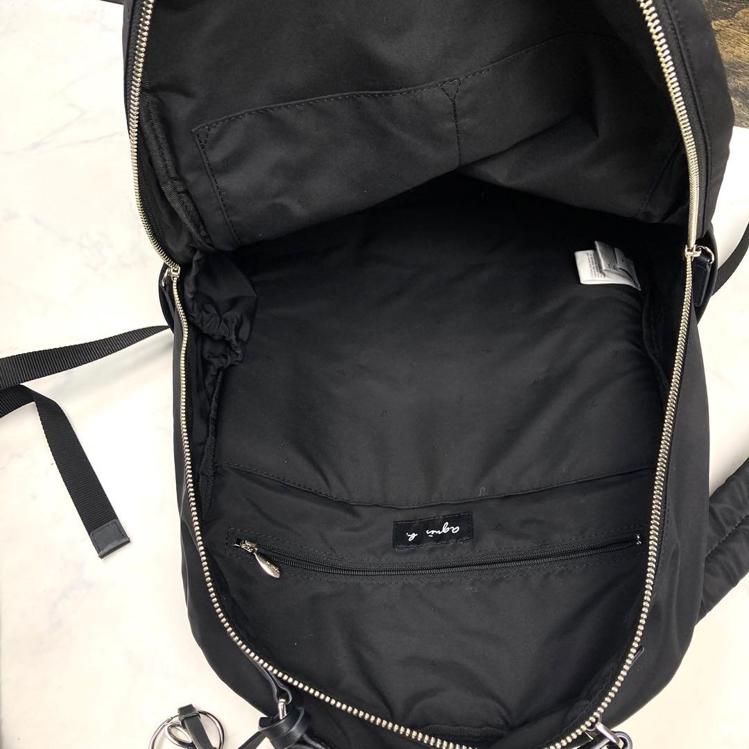 【美品】agnes b. ナイロンリュック ブラック 多ポケット 軽量