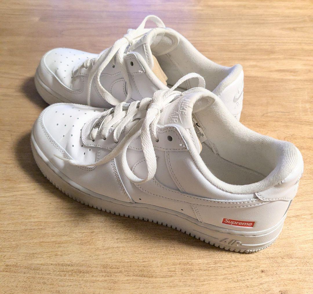 中古 SUPREME × NIKE AIR FORCE 1 LOW 白 25cm