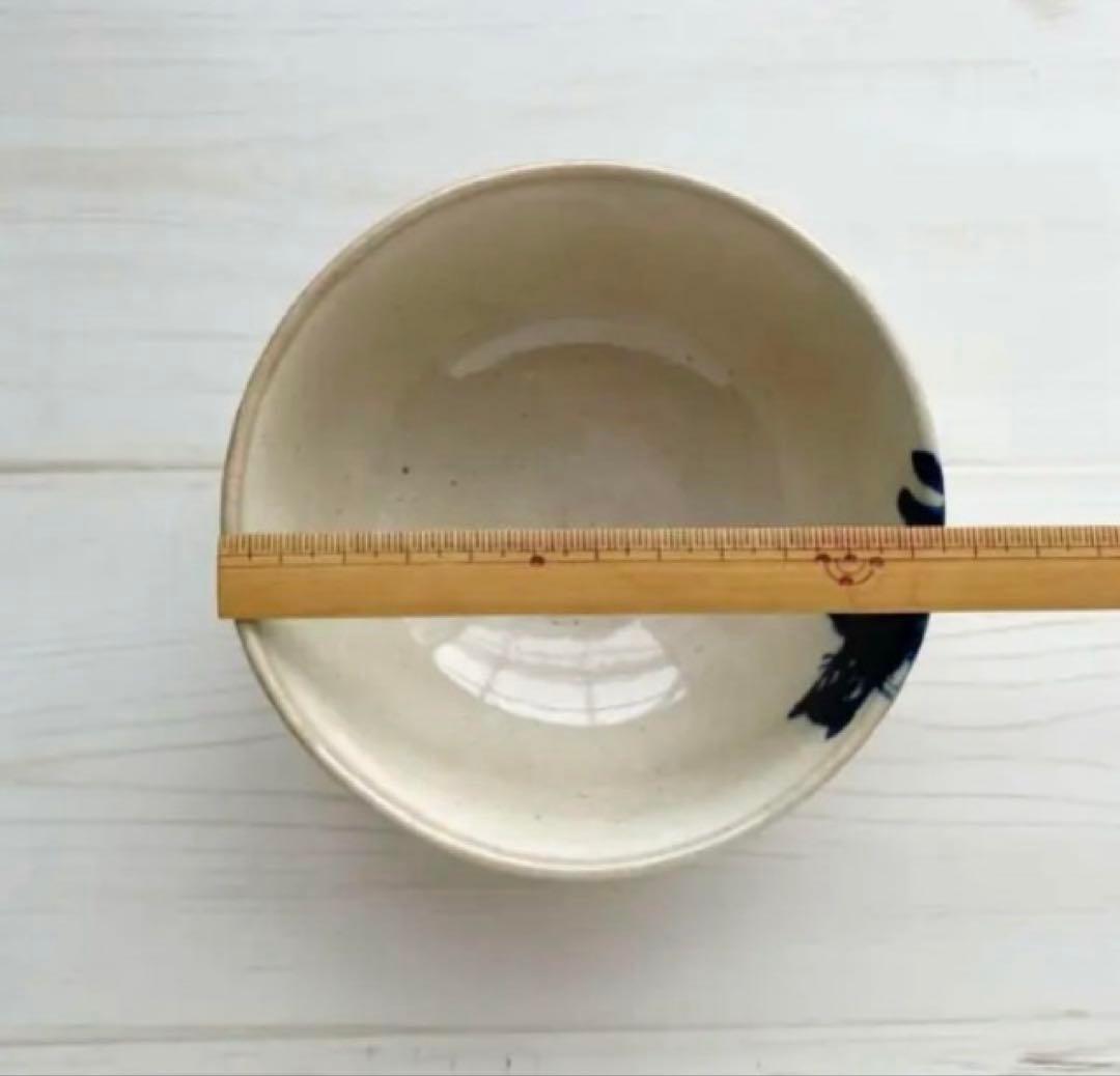 新品　美濃焼　猫にまり　茶碗　猫　ねこ　ネコ